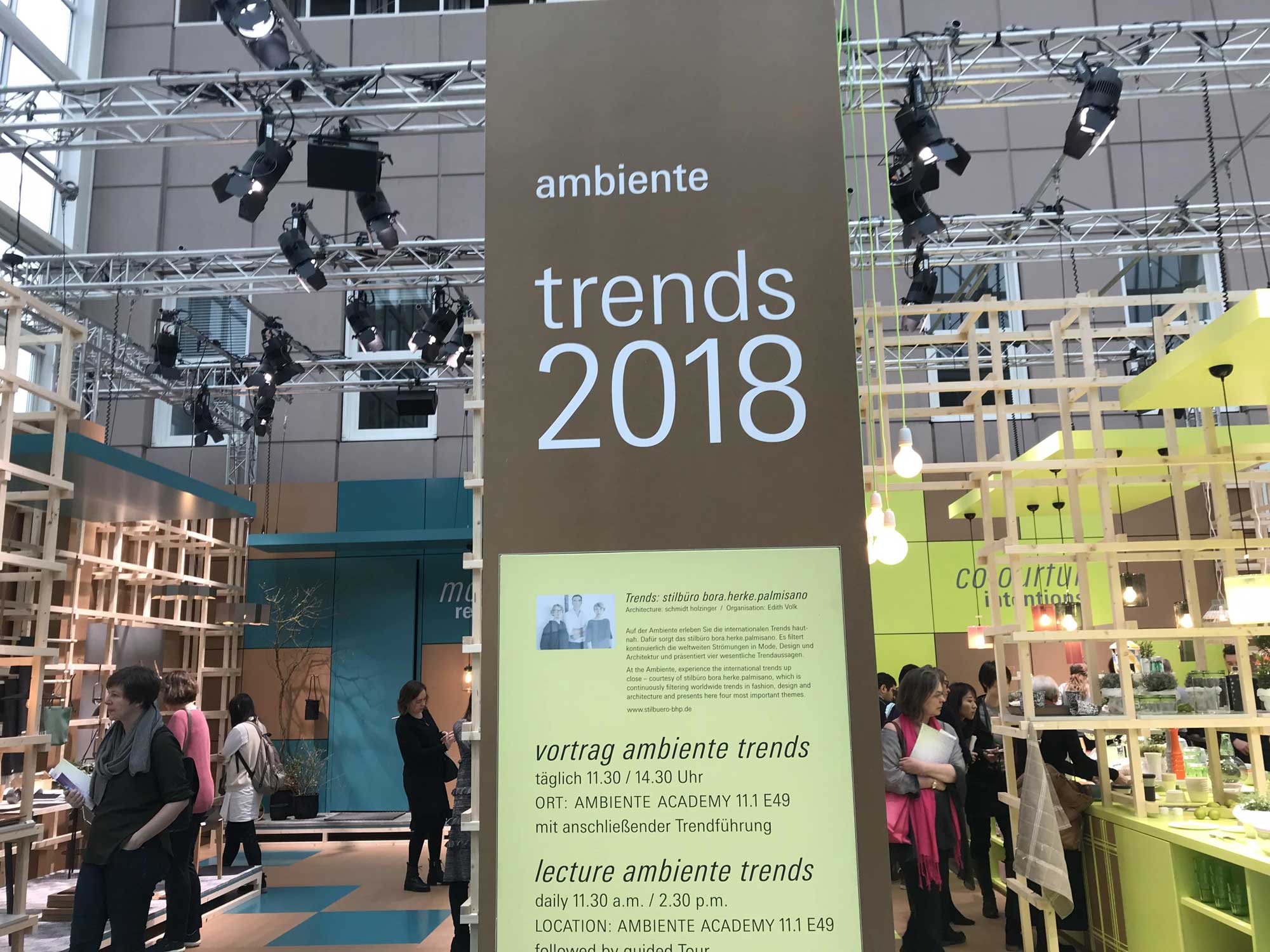 3 Claveles shears at Ambiente trends